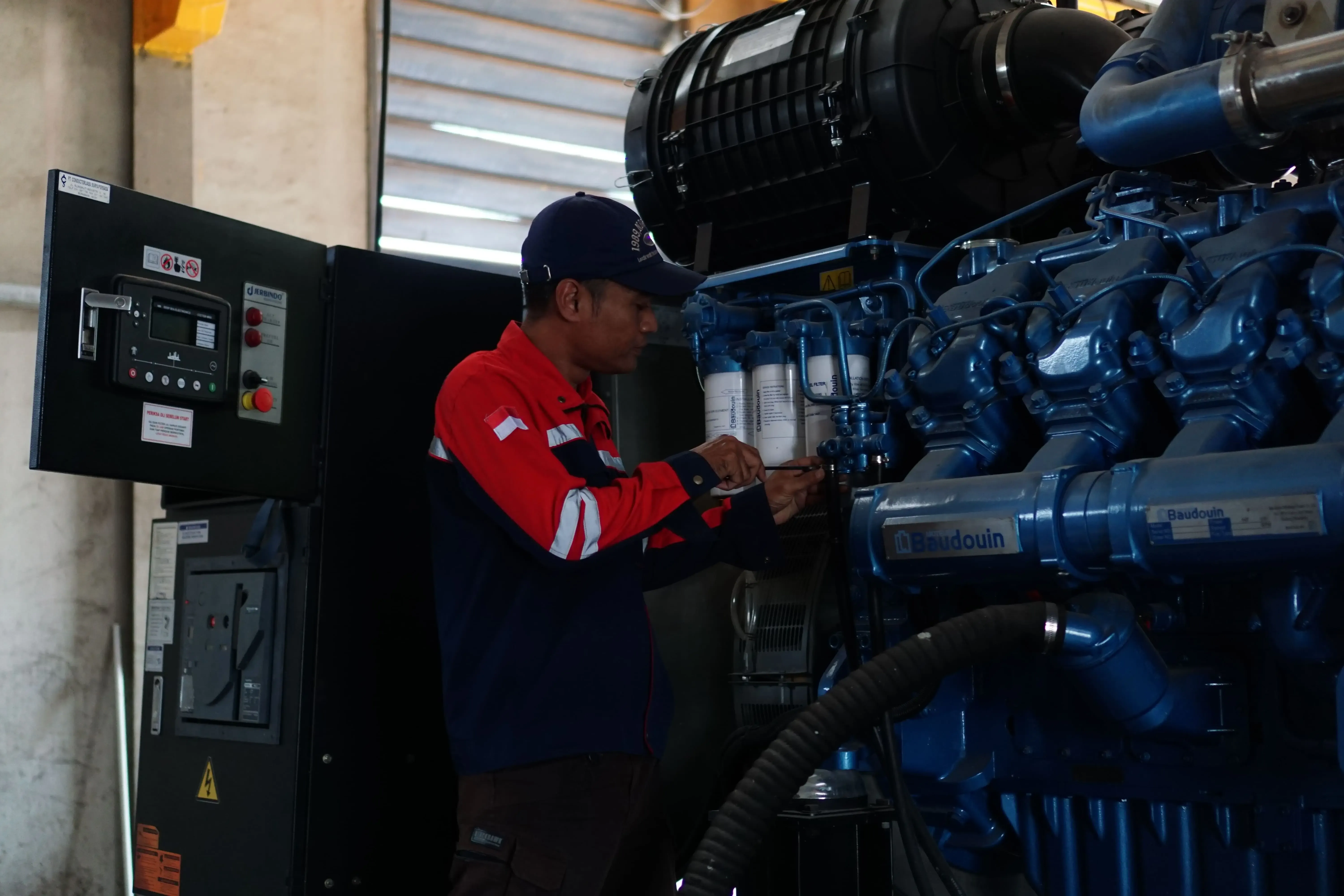 Service dan penggantian spare part genset